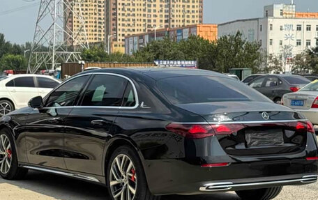 Mercedes-Benz E-Класс, 2024 год, 5 600 000 рублей, 5 фотография