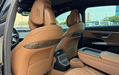 Mercedes-Benz E-Класс, 2024 год, 5 600 000 рублей, 9 фотография