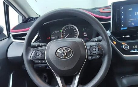 Toyota Corolla, 2021 год, 1 800 000 рублей, 13 фотография