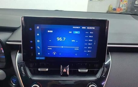 Toyota Corolla, 2021 год, 1 800 000 рублей, 9 фотография