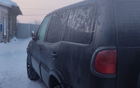 Nissan Terrano II рестайлинг, 2001 год, 730 000 рублей, 5 фотография