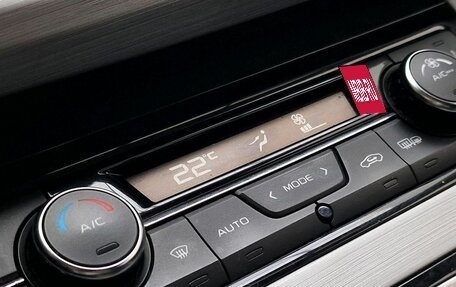 Geely Atlas I, 2018 год, 1 555 000 рублей, 25 фотография