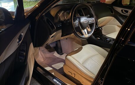 Infiniti Q50 I рестайлинг, 2019 год, 2 650 000 рублей, 12 фотография