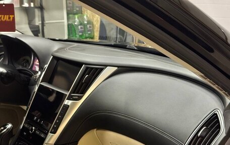 Infiniti Q50 I рестайлинг, 2019 год, 2 650 000 рублей, 17 фотография