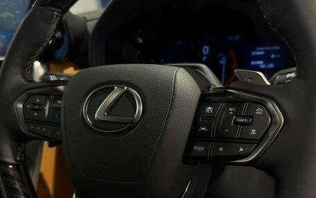 Lexus LX, 2025 год, 29 000 000 рублей, 24 фотография