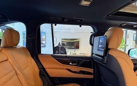 Lexus LX, 2025 год, 29 000 000 рублей, 32 фотография