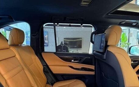 Lexus LX, 2025 год, 29 000 000 рублей, 33 фотография