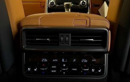 Lexus LX, 2025 год, 29 000 000 рублей, 35 фотография