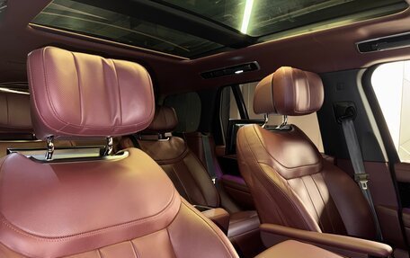 Land Rover Range Rover IV рестайлинг, 2022 год, 21 000 000 рублей, 26 фотография