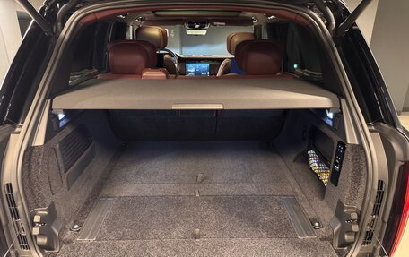 Land Rover Range Rover IV рестайлинг, 2022 год, 21 000 000 рублей, 39 фотография