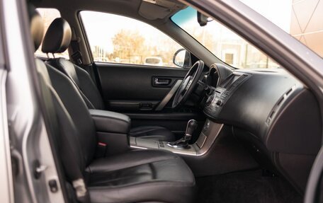 Infiniti FX I, 2006 год, 1 210 000 рублей, 22 фотография