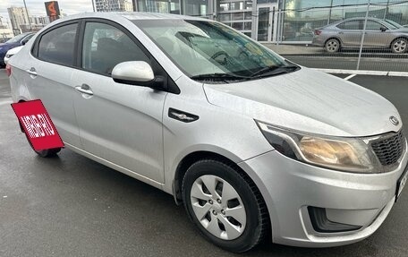 KIA Rio III рестайлинг, 2013 год, 745 000 рублей, 1 фотография