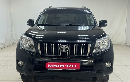 Toyota Land Cruiser Prado 150 рестайлинг 2, 2012 год, 3 000 000 рублей, 2 фотография