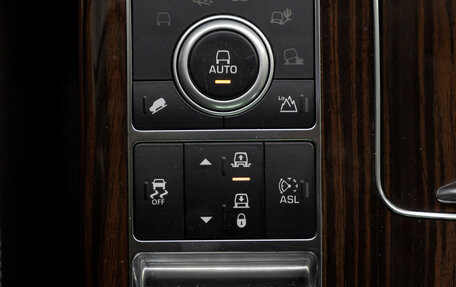 Land Rover Range Rover IV рестайлинг, 2013 год, 4 045 000 рублей, 12 фотография