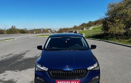 Skoda Rapid II, 2021 год, 1 700 000 рублей, 1 фотография