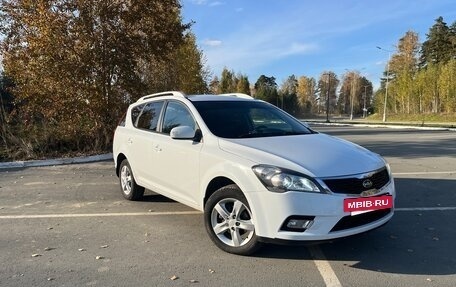 KIA cee'd I рестайлинг, 2011 год, 740 000 рублей, 2 фотография