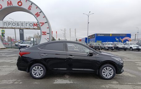 Hyundai Solaris II рестайлинг, 2018 год, 1 396 000 рублей, 8 фотография