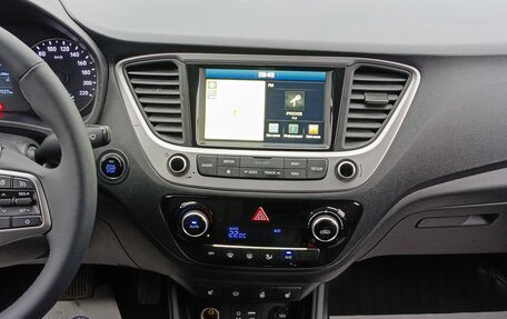 Hyundai Solaris II рестайлинг, 2018 год, 1 396 000 рублей, 22 фотография