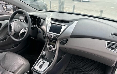 Hyundai Avante, 2011 год, 1 029 900 рублей, 7 фотография