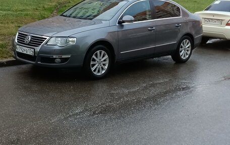 Volkswagen Passat B6, 2006 год, 550 000 рублей, 2 фотография