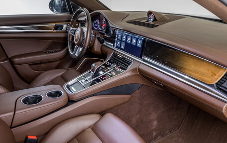 Porsche Panamera II рестайлинг, 2018 год, 6 000 000 рублей, 9 фотография