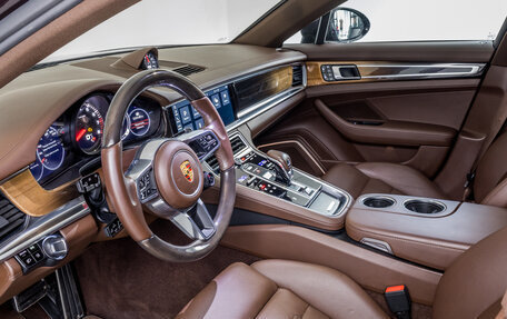 Porsche Panamera II рестайлинг, 2018 год, 6 000 000 рублей, 8 фотография