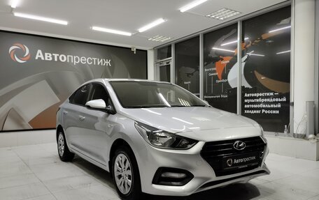 Hyundai Solaris II рестайлинг, 2019 год, 1 390 000 рублей, 1 фотография
