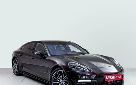 Porsche Panamera II рестайлинг, 2018 год, 6 000 000 рублей, 3 фотография