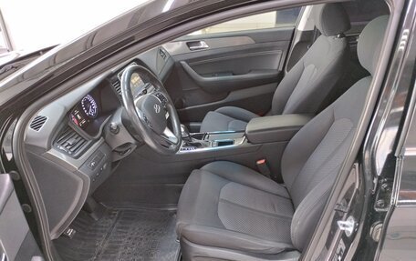 Hyundai Sonata VIII, 2019 год, 1 890 000 рублей, 18 фотография