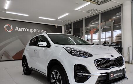 KIA Sportage IV рестайлинг, 2019 год, 2 370 000 рублей, 1 фотография