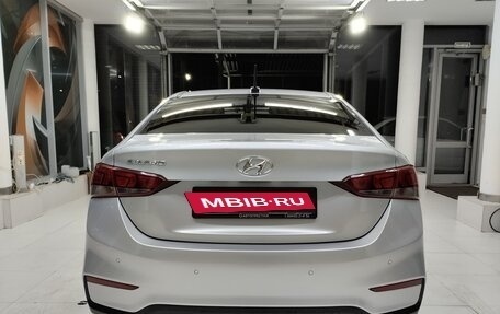 Hyundai Solaris II рестайлинг, 2019 год, 1 390 000 рублей, 5 фотография