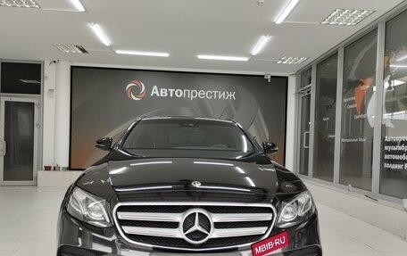 Mercedes-Benz E-Класс, 2017 год, 3 230 000 рублей, 2 фотография