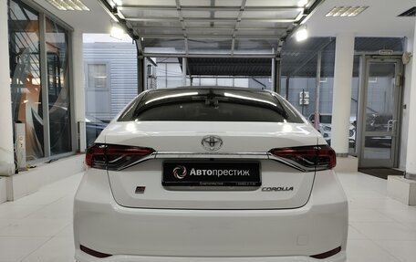 Toyota Corolla, 2022 год, 2 180 000 рублей, 5 фотография