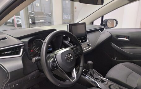 Toyota Corolla, 2022 год, 2 180 000 рублей, 8 фотография