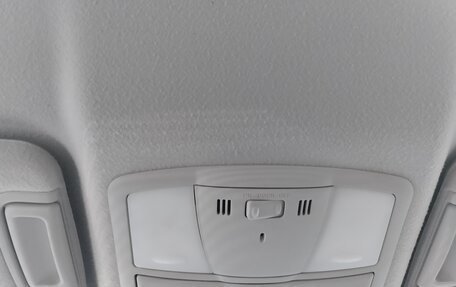 Nissan Quest IV, 2017 год, 3 000 000 рублей, 14 фотография