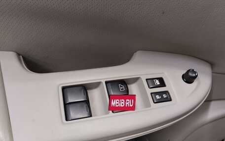 Nissan Quest IV, 2017 год, 3 000 000 рублей, 15 фотография