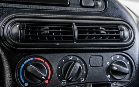 Chevrolet Niva I рестайлинг, 2015 год, 738 000 рублей, 21 фотография