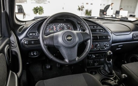 Chevrolet Niva I рестайлинг, 2015 год, 738 000 рублей, 14 фотография