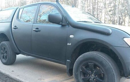 Mitsubishi L200 IV рестайлинг, 2011 год, 870 000 рублей, 8 фотография