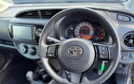 Toyota Vitz, 2019 год, 1 150 000 рублей, 9 фотография