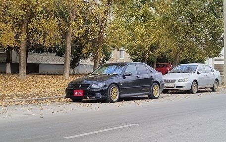 Toyota Altezza, 2001 год, 1 550 000 рублей, 1 фотография