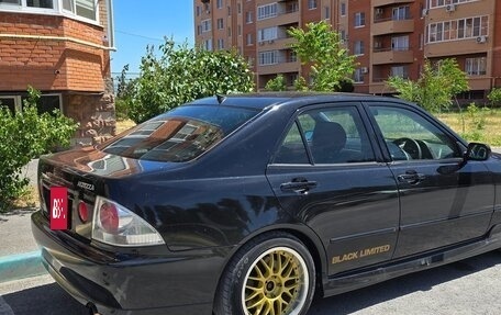 Toyota Altezza, 2001 год, 1 550 000 рублей, 16 фотография