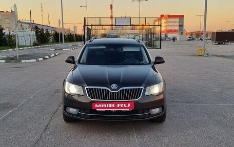 Skoda Superb III рестайлинг, 2014 год, 1 300 000 рублей, 2 фотография