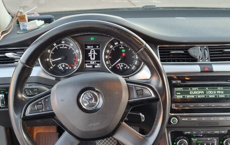 Skoda Superb III рестайлинг, 2014 год, 1 300 000 рублей, 14 фотография