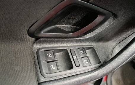 Skoda Fabia II, 2013 год, 850 000 рублей, 12 фотография