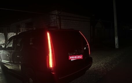 Cadillac Escalade III, 2008 год, 1 600 000 рублей, 9 фотография