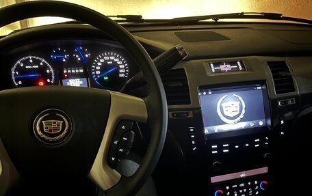 Cadillac Escalade III, 2008 год, 1 600 000 рублей, 4 фотография