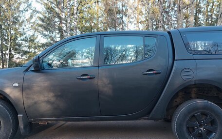 Mitsubishi L200 IV рестайлинг, 2011 год, 870 000 рублей, 5 фотография