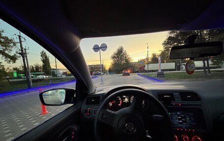 Volkswagen Polo VI (EU Market), 2015 год, 850 000 рублей, 10 фотография