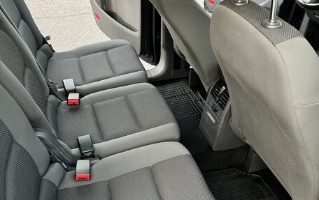 Volkswagen Touran III, 2012 год, 1 250 000 рублей, 13 фотография